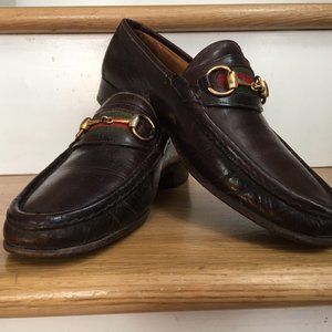 Men's Gucci Horsebit Loafer with Red and Green stripes, Excellent Condition